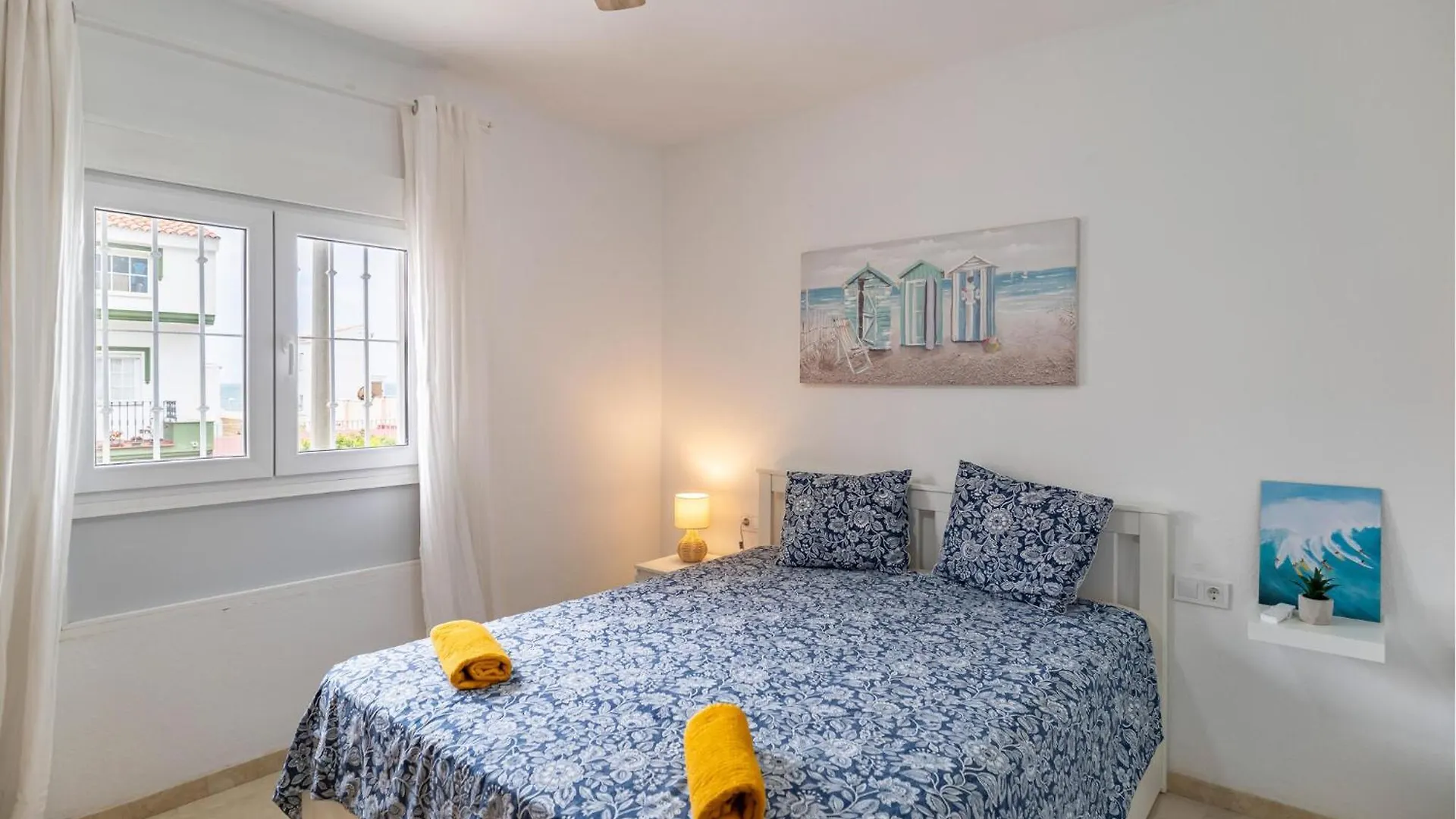 3 Bedroom Cozy Apartment In Velez Malaga